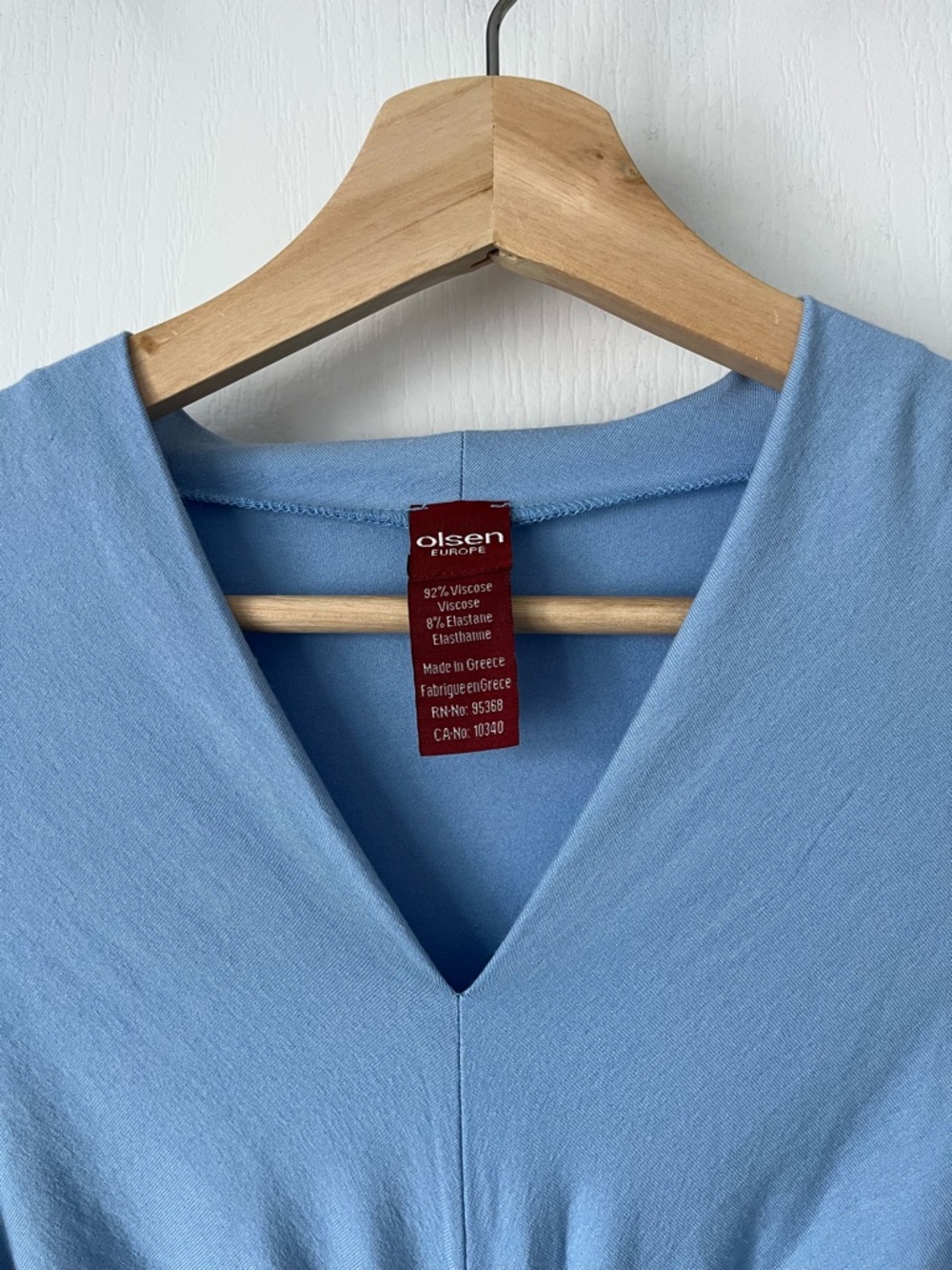 OLSEN Blue Twist Front Top 3/4 Sleeve Soft Stretch Size 6 - Picture 4 of 8